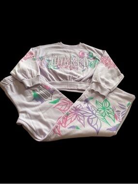 Girls 10/12 Wicked Sweatshirt & Pants